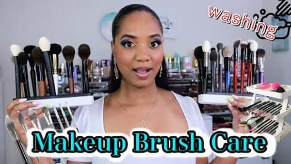Tina The Fancy Face Reviews the RIVANLI's makeup brush drying rack